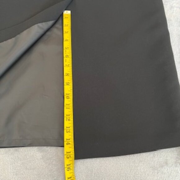 Liz Claiborne Women's Maxi Black Skirt Lined With Slit In Back 12 NWT - Picture 8 of 14